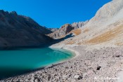 berges turquoise lac beraudes